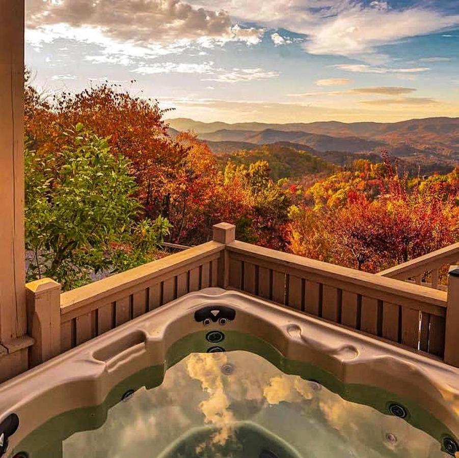 Tanasi Lodge - Reunions, Retreats, Weddings, Family Getaways 세비어빌 외부 사진
